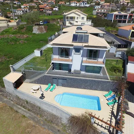 Villa Abreu - A Wonderful Ocean View Calheta  Exterior photo